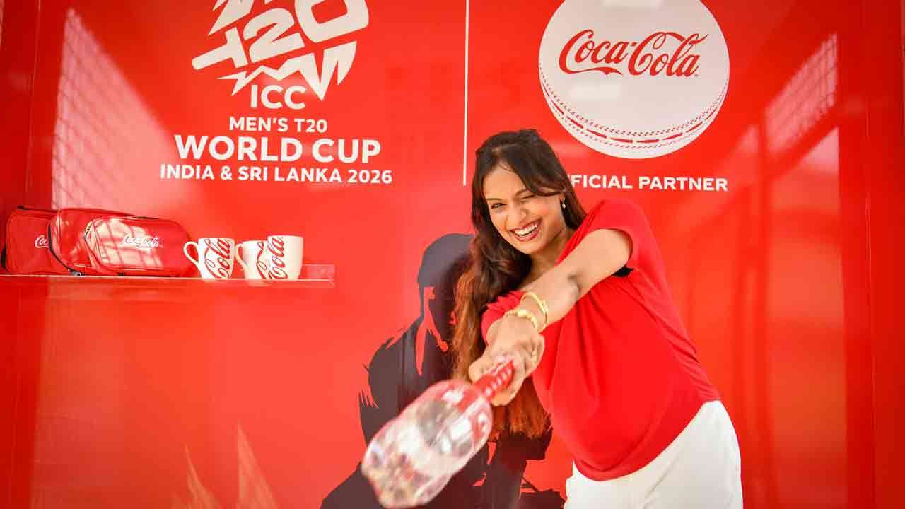 ஐசிசி ஆடவர் T20 உலகக் கிண்ணத்தின் விறுவிறுப்பை இலங்கை முழுவதும் கொண்டு வரும் Coca-Cola
