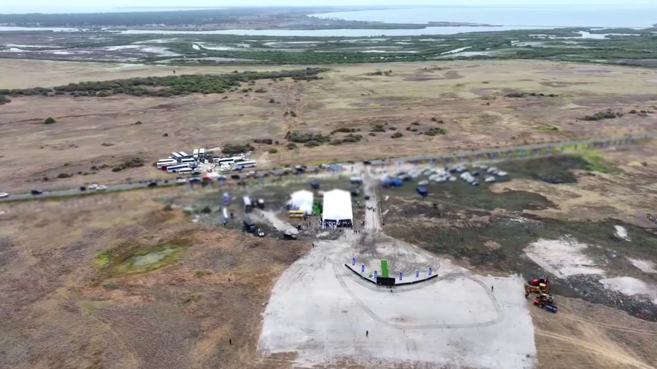 யாழ் சர்வதேச கிரிக்கெட் மைதான நிர்மாணப் பணிகளை உடனடியாக நிறுத்துமாறு அறிவிப்பு