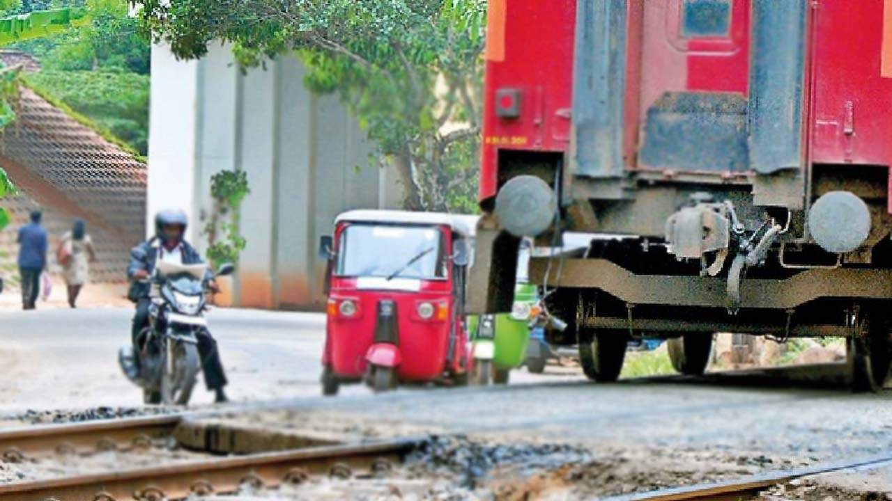 ஹைலெவல் வீதி ரயில் கடவை சீரமைப்பு: 4 நாட்களுக்குப் போக்குவரத்து மாற்றம்