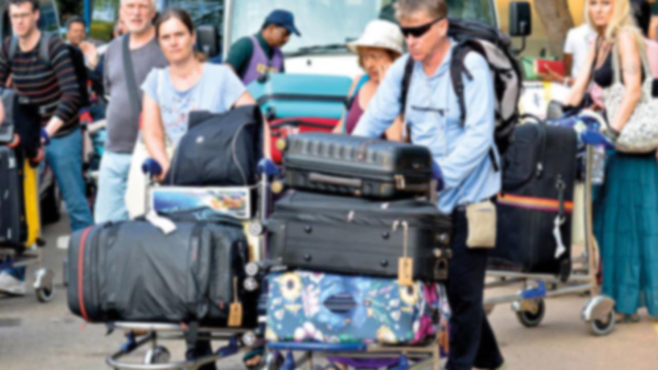 இலங்கைக்குப் படையெடுக்கும் சுற்றுலாப் பயணிகள்!