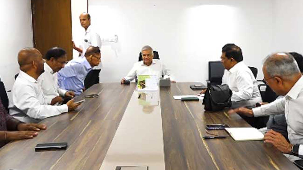 எதிர்க்கட்சிகளை ஒன்றிணைக்கும் ரணில் விக்கிரமசிங்க: கொழும்பில் விசேட சந்திப்பு!