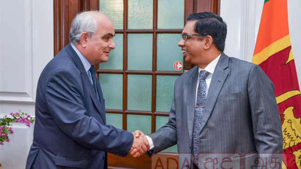 ஜனாதிபதியின் செயலாளரைச் சந்தித்தார் ரஷ்ய தூதுவர்!