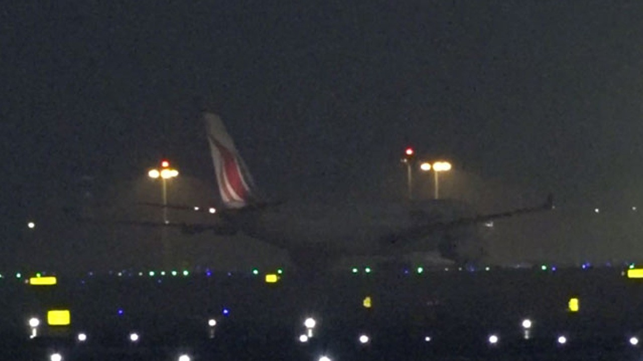 பொடி லெசி இலங்கைக்கு அழைத்துவரப்பட்டார்