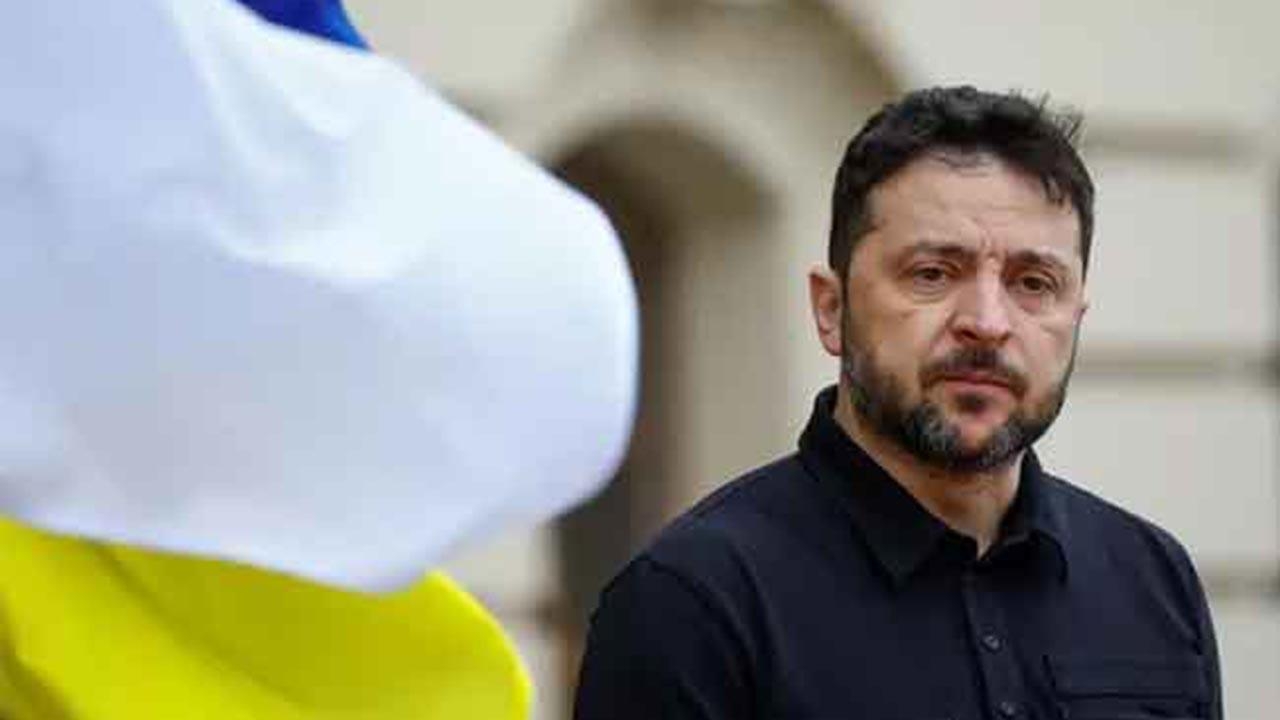 ஏவுகணைகளைப் பெற்றுக்கொள்வதில் சிக்கல்: உக்ரைன் ஜனாதிபதி எச்சரிக்கை