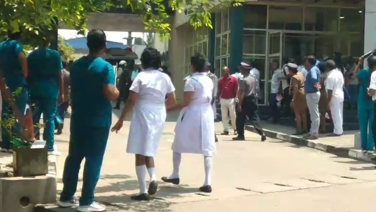 விபத்துக்குள்ளான ஈரானிய கப்பலில் 180 பேர்: மீட்கப்பட்டோர் கராப்பிட்டியவிற்கு