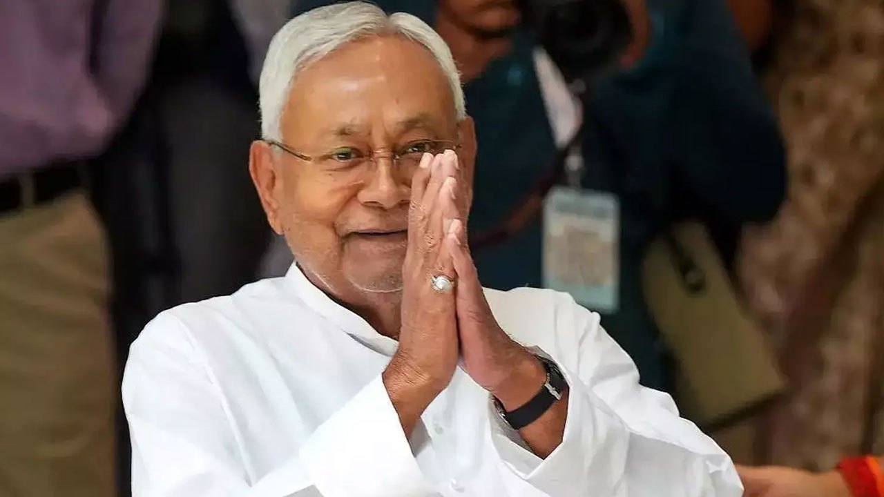 பீகார் முதலமைச்சர் நிதிஷ் குமார் ராஜினாமா!