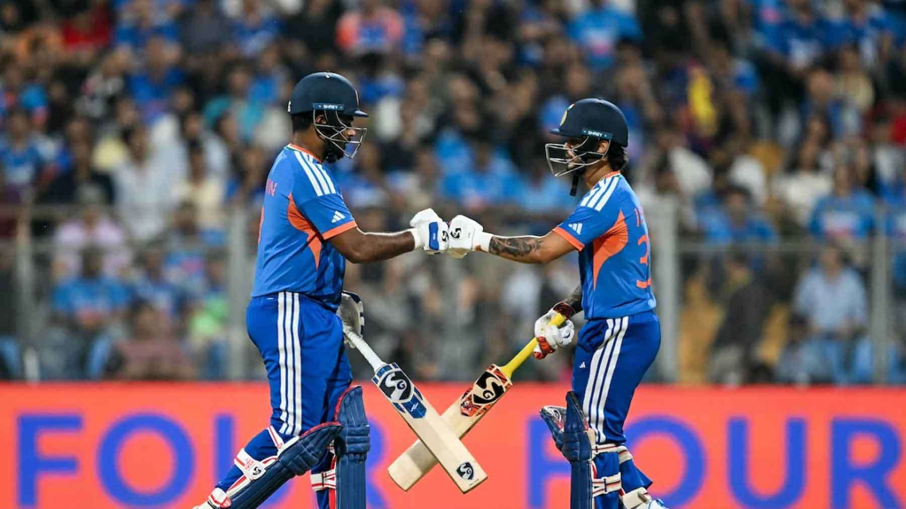 இங்கிலாந்துக்கு, இமாலய இலக்கை நிர்ணயித்த இந்தியா!