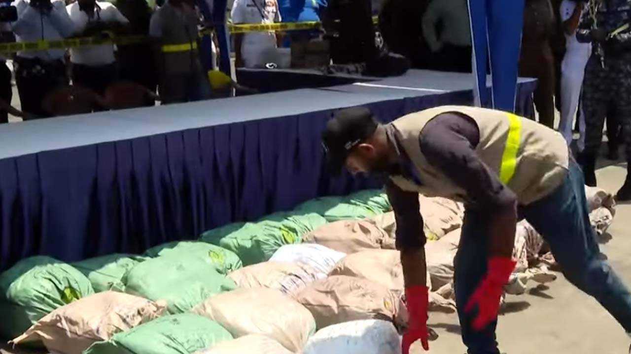 தென் கடலில் மீட்கப்பட்ட போதைப்பொருள் - புதிய அப்டேட் 