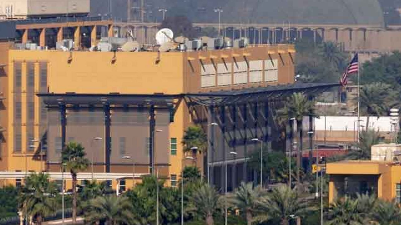 ஈராக்கில் உள்ள அமெரிக்க தூதரகம் அருகில் ஏவுகணைத் தாக்குதல்