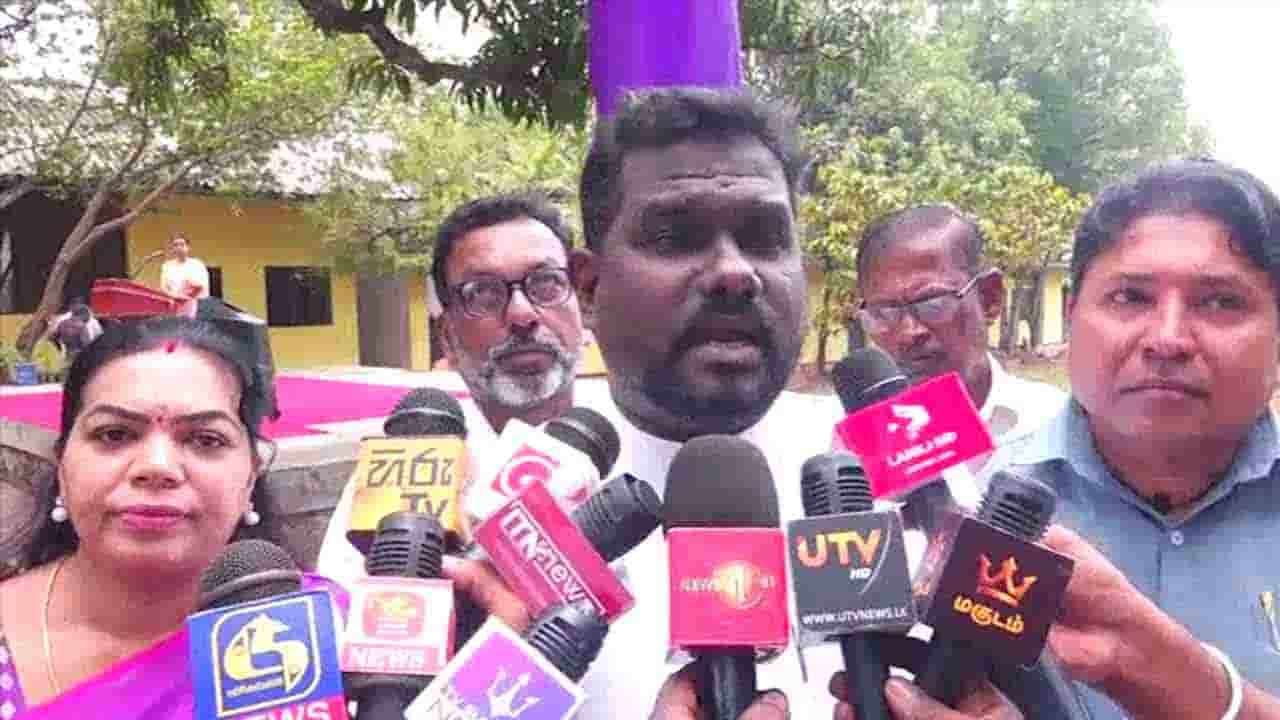 இது அரசியல் செய்வதற்கான காலம் அல்ல!