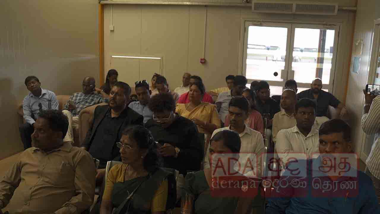 அபிவிருத்தி நிலைமைகள் தொடர்பாக ஆராய்ந்த இளம் தலைவர்கள் 