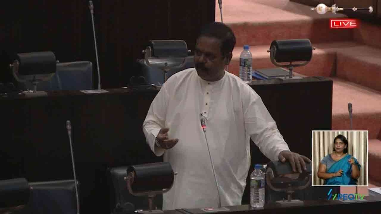 சில முஸ்லீம் தலைவர்கள் பிழையான கருத்துக்களை தெரிவிக்கின்றனர்