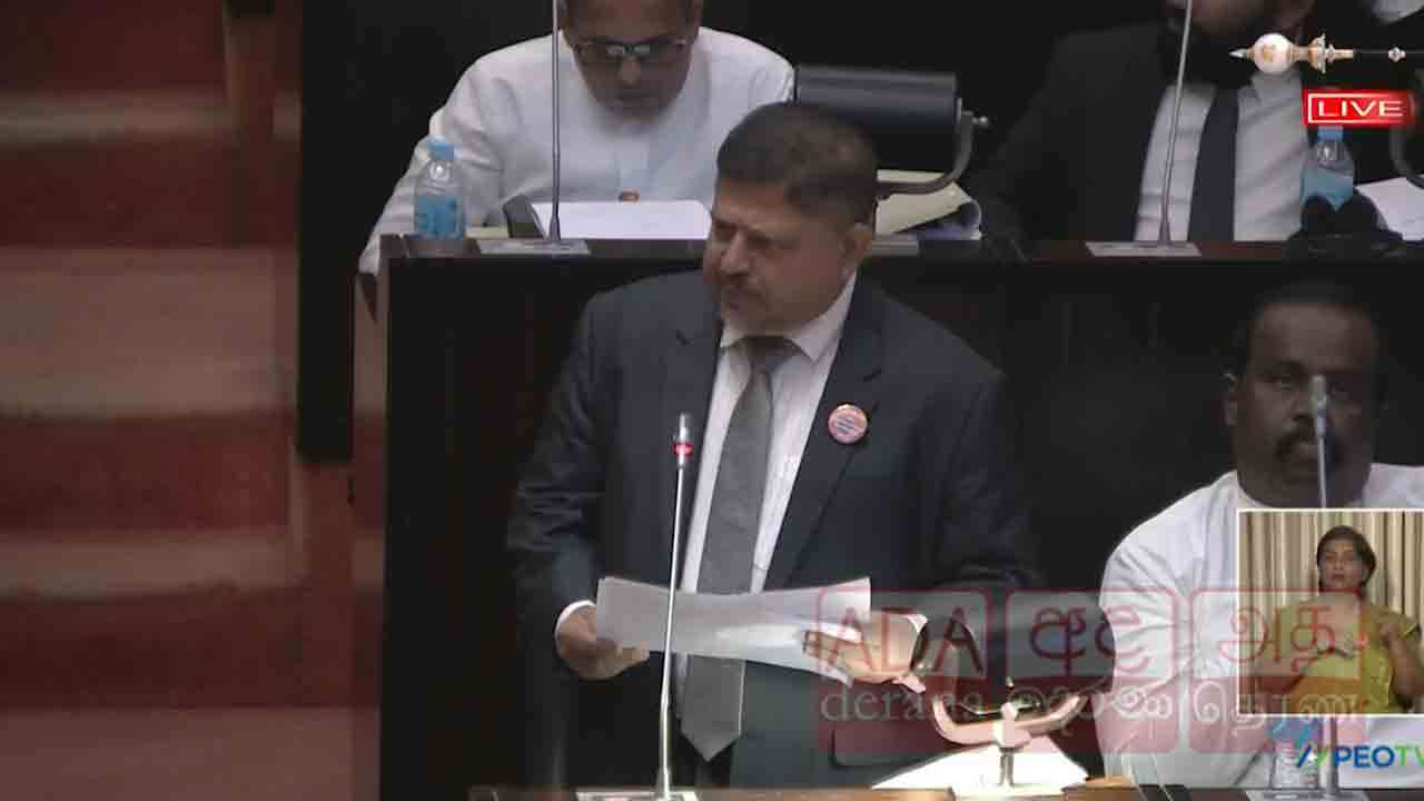 மாணவர்கள் படிப்பார்களா அல்லது வழிபாடுகளில் ஈடுபடுவார்களா?