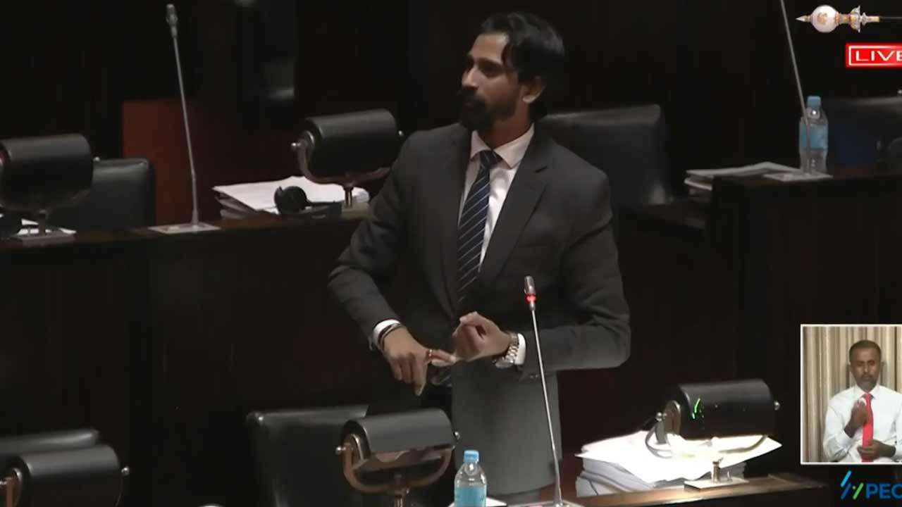 நான் கருத்து தெரிவித்தால் இராஜினாமா செய்ய வேண்டுமா?