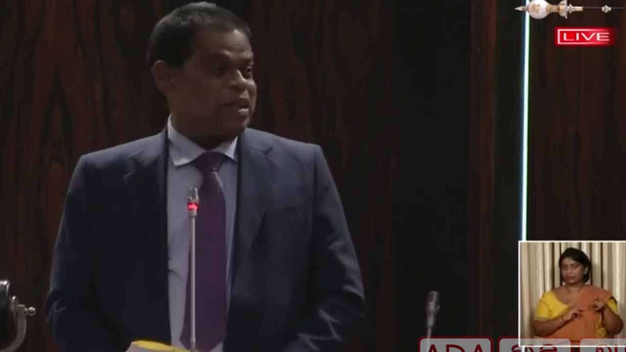 பல போராட்டங்களை முன்னெடுத்தவர் சேனாதிராசா 