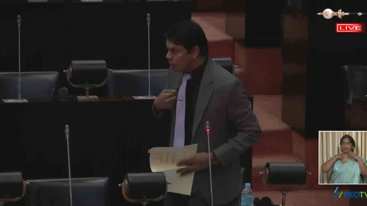 பாராளுமன்றில் நடந்தது என்ன?