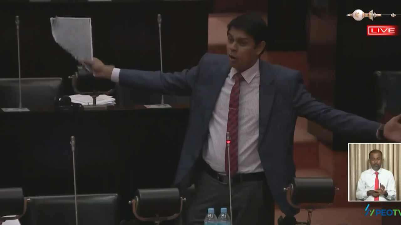 நீங்கள் ஒரு ஆணியும் புடுங்க வேண்டாம்!