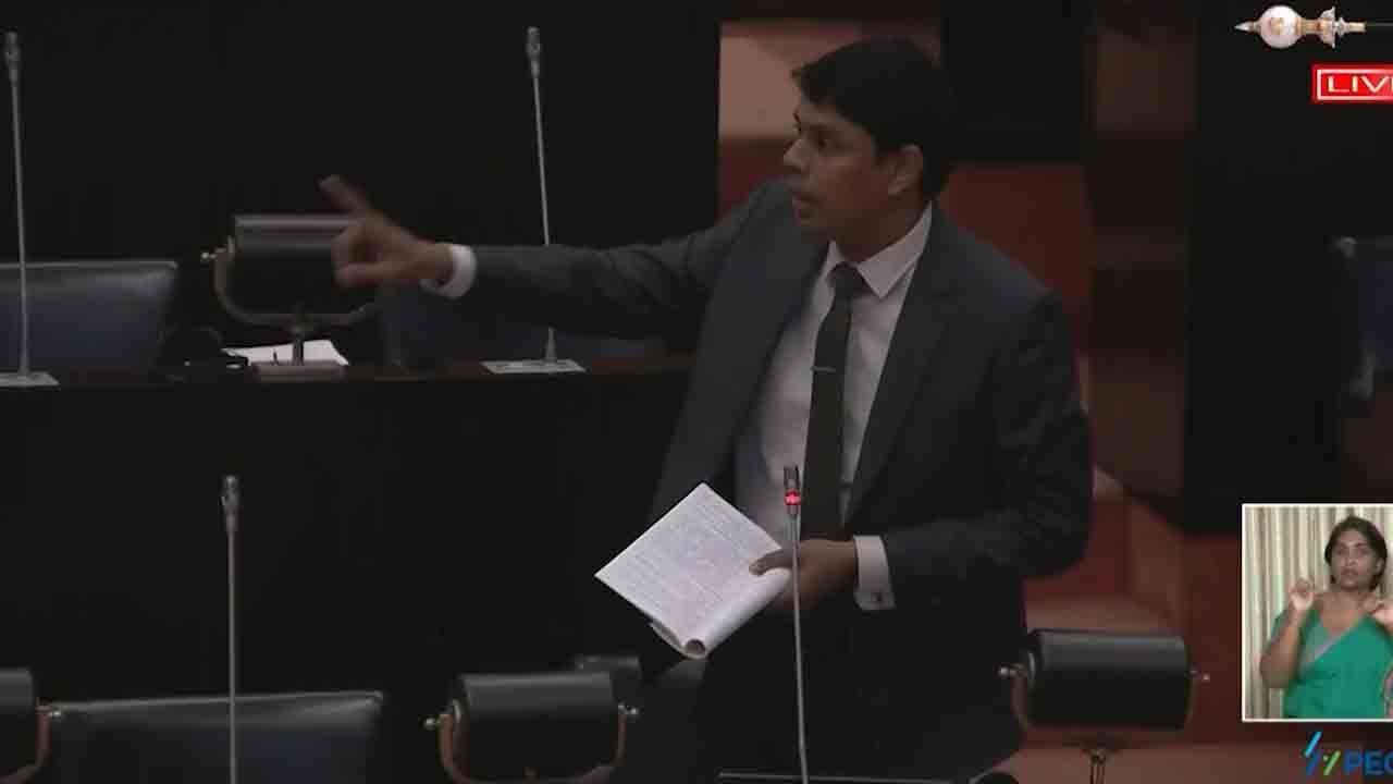 இடமாற்றம் செய்ய மாட்டோம் என்று கூறி விட்டு இடமாற்றம் செய்துள்ளார்கள்!