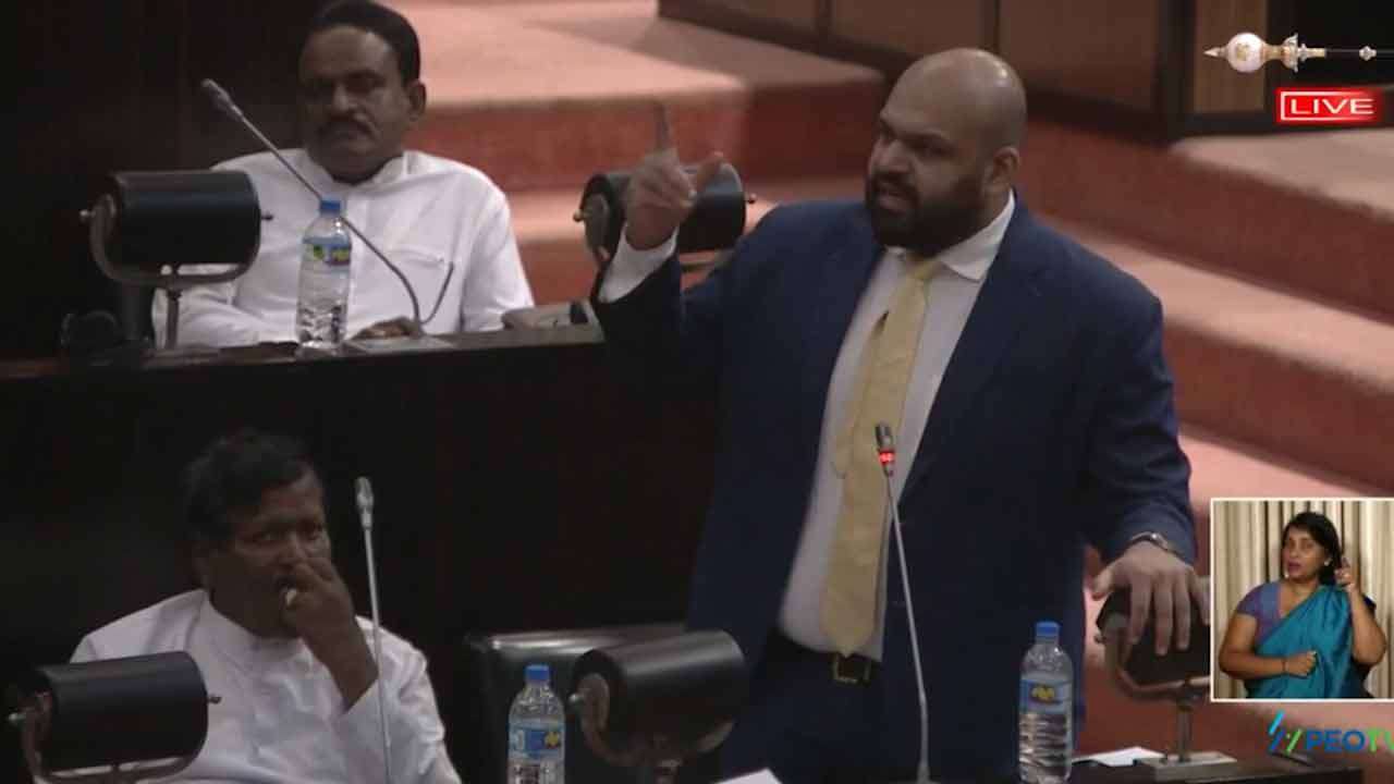 இந்த காரணத்தினால் தான் அவர் ஆரம்பத்தில் அரசியலுக்கு வரவில்லை!