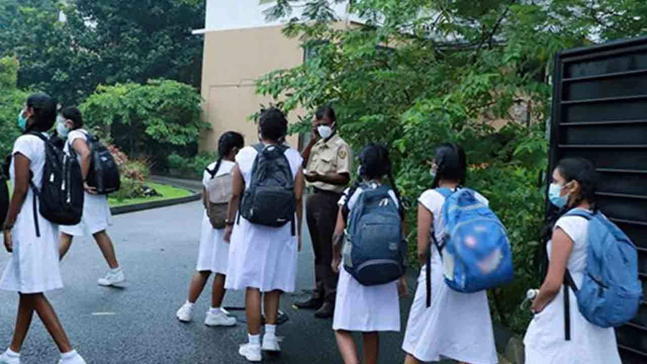 புதிய கல்வி ஆண்டுக்காக பாடசாலைகள் இன்று திறப்பு