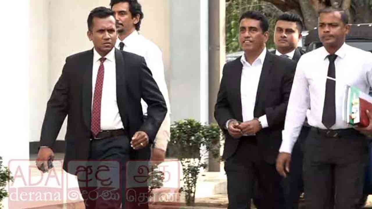 ஜோன்ஸ்டனும் அவரது இளைய மகனும் விளக்கமறியலில்