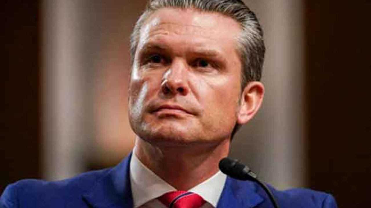 ஈரானிய போர்க்கப்பலை நாமே மூழ்கடித்தோம்: அமெரிக்கா அறிவிப்பு