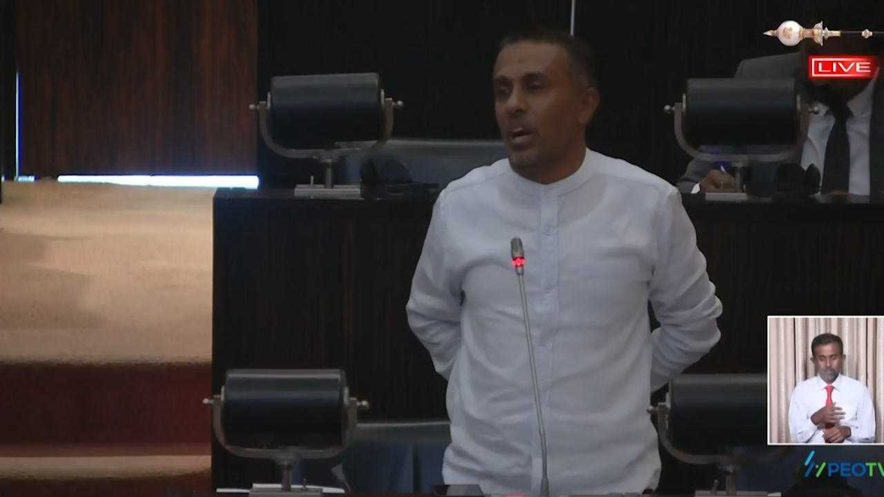 யுத்தம் தொடர்பில் நடுநிலையான கொள்கையில் இருக்கிறோம்!