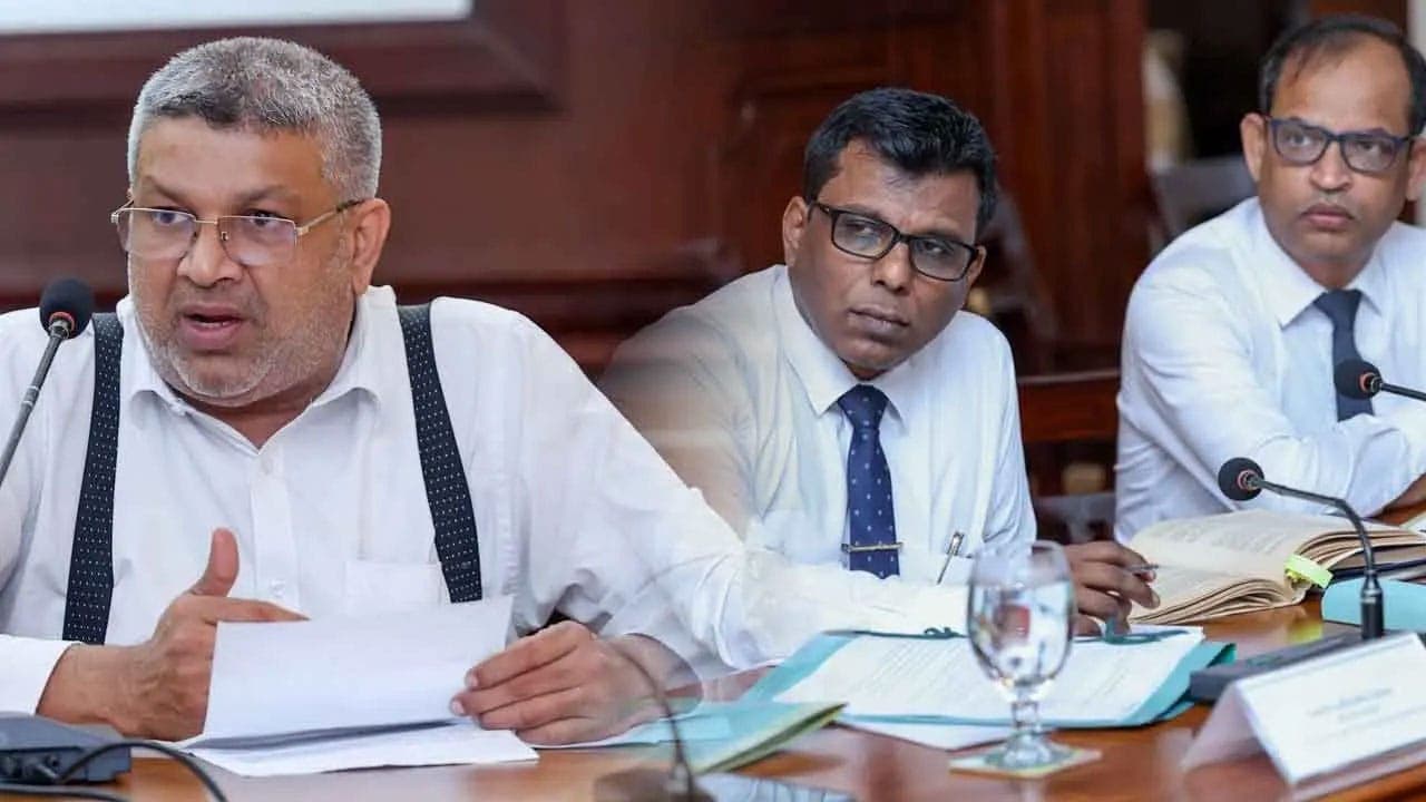 சிறைச்சாலை விதிமுறைகளை புதுப்பிக்க நியமிக்கப்பட்ட விசேட குழு சந்திப்பு!