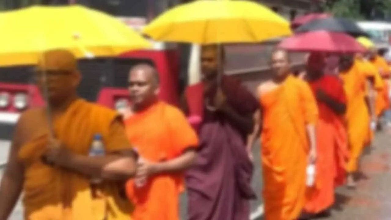 ஞானசார தேரருக்காக இரண்டாம் நாளாகவும் தொடரும் நடைபயணம்!