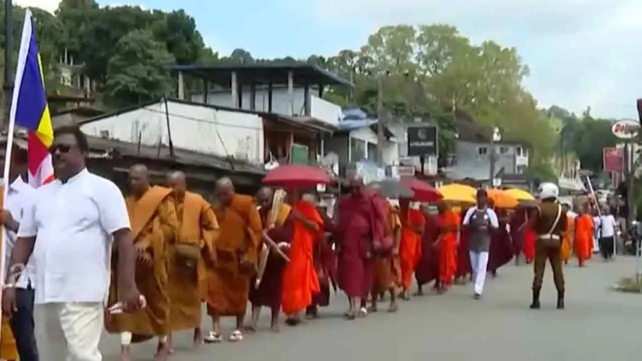 பௌத்த தேரர்களின் நடை பேரணி நான்காவது நாளாக இன்றும் 
