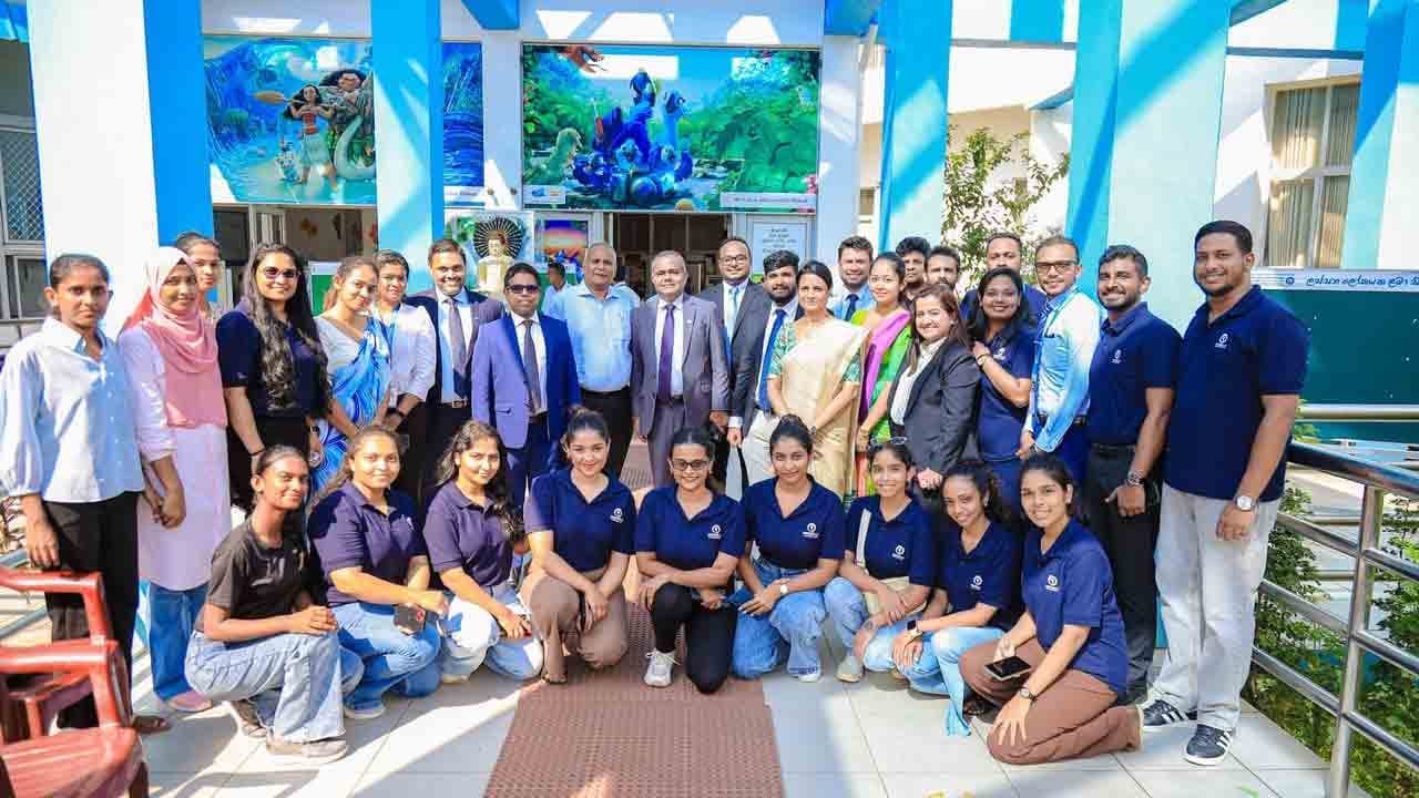 லேடி ரிட்ஜ்வே சிறுவர் மருத்துவமனையுடன் இணைந்து உலக சிறுவர் தினத்தைக் கொண்டாடிய நைன்வெல்ஸ் மருத்துவமனை