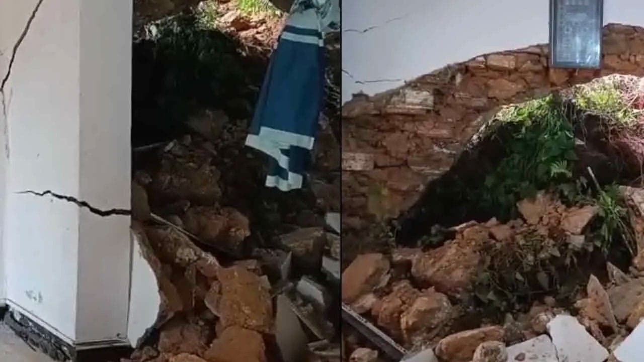 ஹப்புத்தளையில் பலத்த மழை: இரு வீடுகள் மீது மண்மேடு சரிவு!