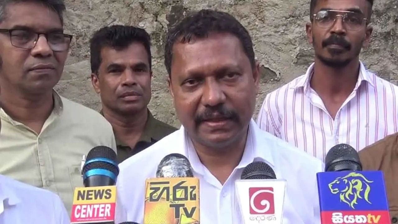 ஈரானிய பிரஜைகள் சிலர் காலி துறைமுகத்திற்கு பிரவேசித்தமை தொடர்பில் பிரதியமைச்சர் விளக்கம்