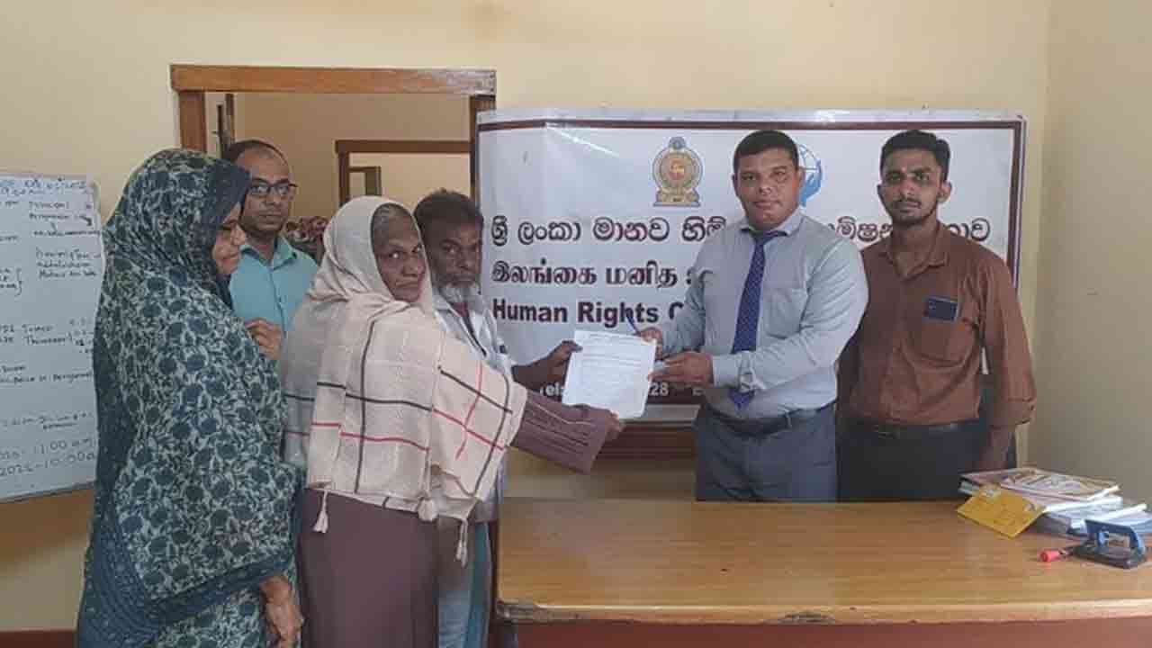 சுனாமியினால் பாதிப்புற்றோர் மனித உரிமைகள் ஆணைக்குழுவில் முறைப்பாடு