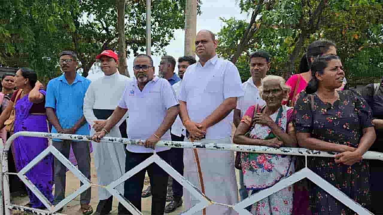 இன அழிப்பிற்கு சர்வதேச நீதி கோரி காந்தி பூங்காவில் ஆர்ப்பாட்டம்