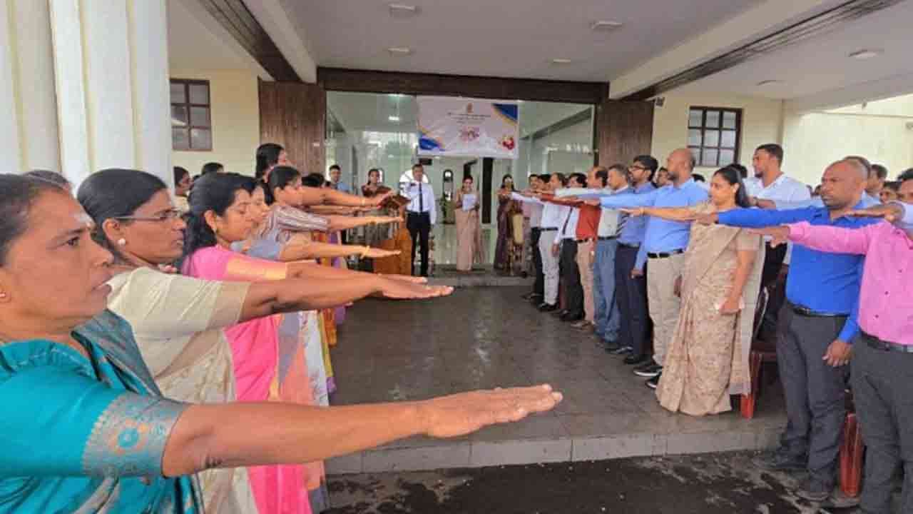 மட்டக்களப்பு மாவட்ட செயலகத்தில் சத்தியப்பிரமாணம்!