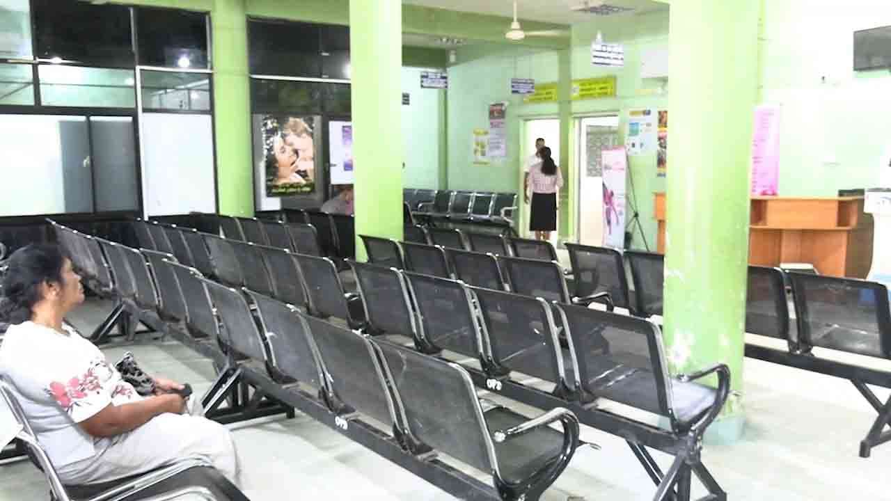 மட்டக்களப்பு போதனா வைத்தியசாலை பணி பகிஷ்கரிப்பு 