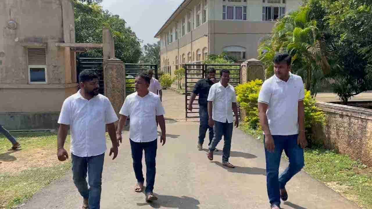 அர்ச்சுனா மீதான அச்சுறுத்தல் வழக்கு ஏப்ரல் 30 ஆம் திகதிக்கு ஒத்திவைப்பு!