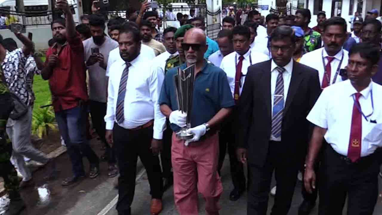 யாழில் உலகக் கிண்ண வாகன பேரணி
