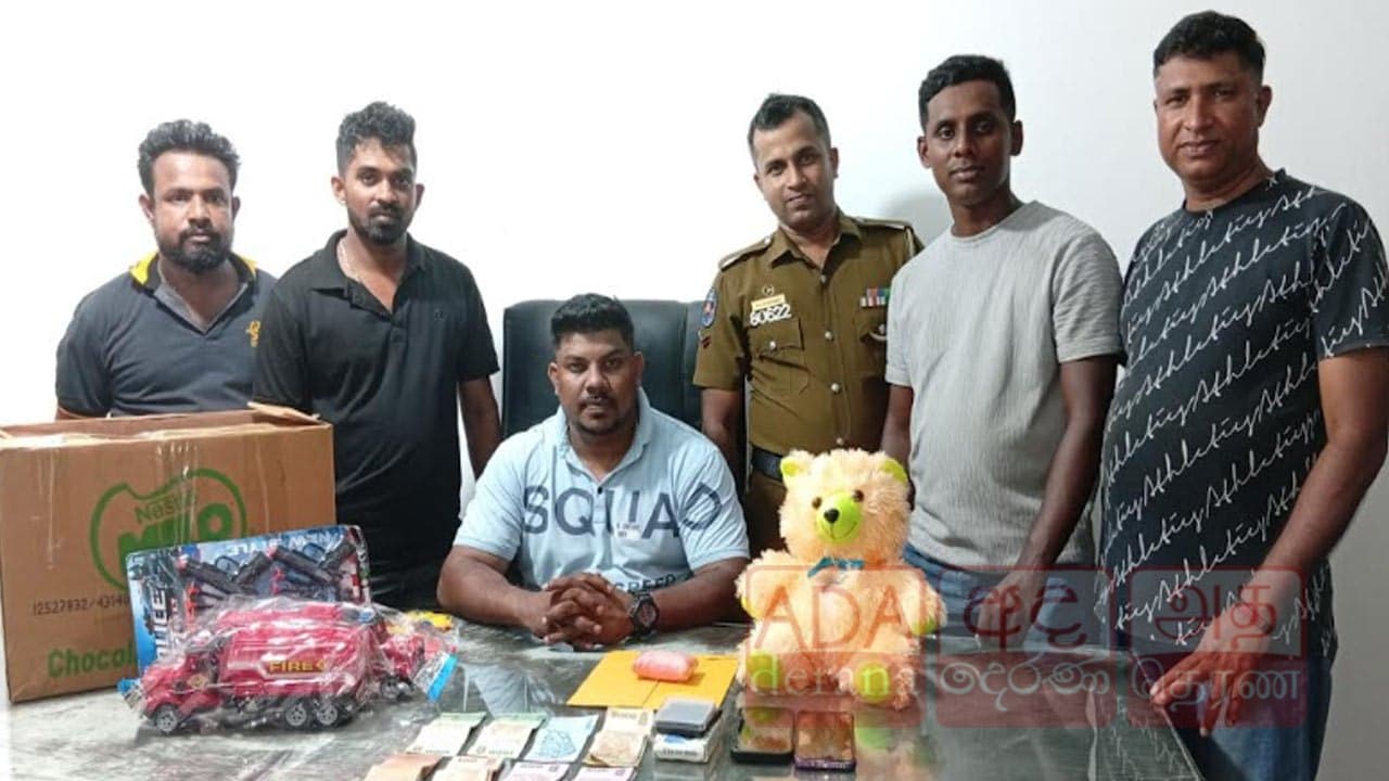 கரடி பொம்மையில் ஐஸ் போதைப்பொருள் கடத்தல்!