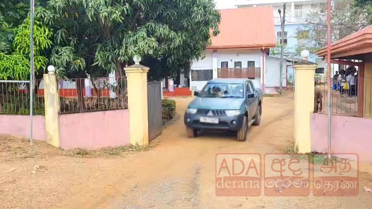 கைது செய்யப்பட்ட 10 இந்திய மீனவர்களுக்கு விளக்கமறியல்!
