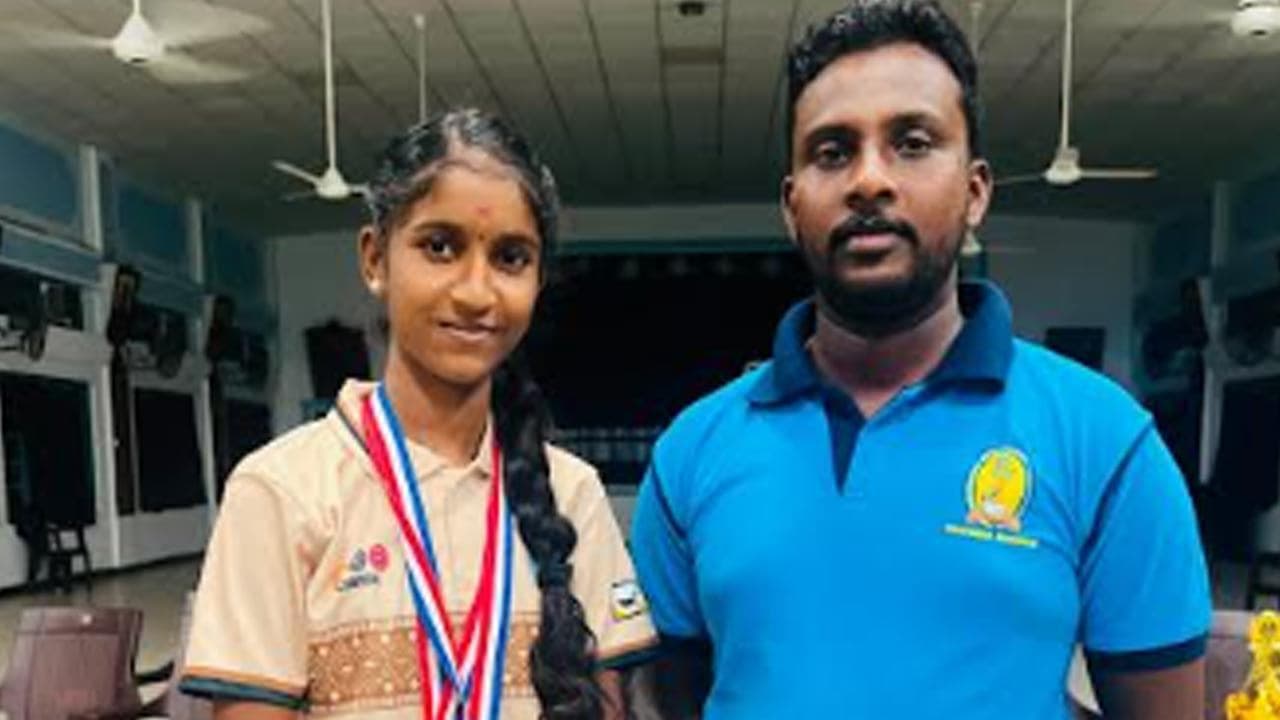 வடக்கின் "கரம்" சம்பியன் ஆனார் வேலணை மத்தியின் மாணவி!