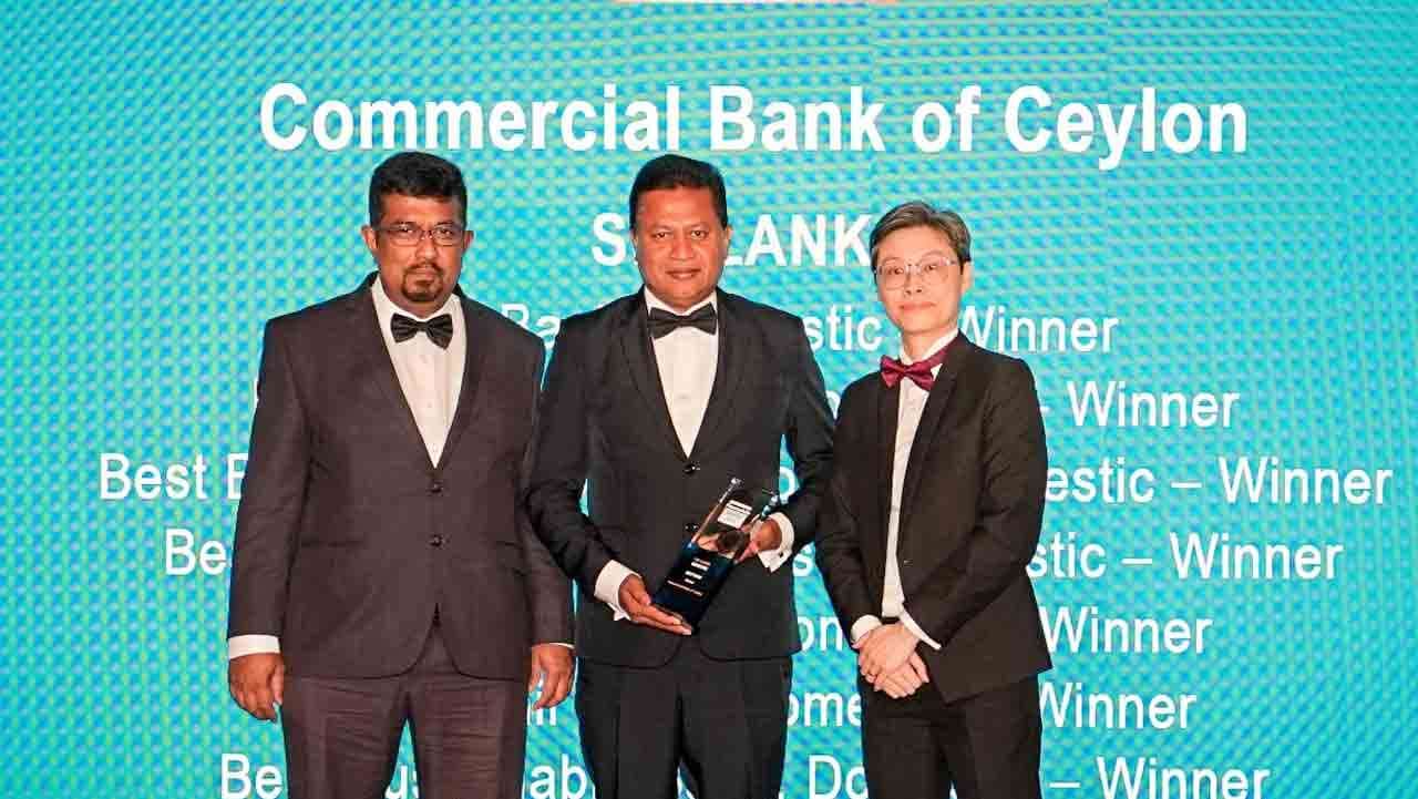 FinanceAsia விருதுகளில் இலங்கை வங்கியொன்றின் மிகப்பெரிய வெற்றியுடன் கொமர்ஷல் வங்கி சரித்திரம் படைத்துள்ளது