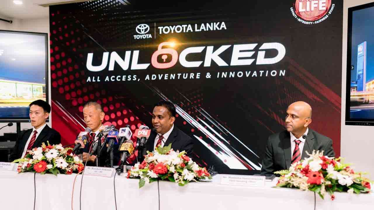 புதிய Toyota Hilux மற்றும் Toyota RAV4 2026 வாகனங்களை “Unlocked” நிகழ்வில் அறிமுகப்படுத்திய Toyota Lanka; இலங்கையின் வாகனத் துறையில் ஒரு புதிய அத்தியா