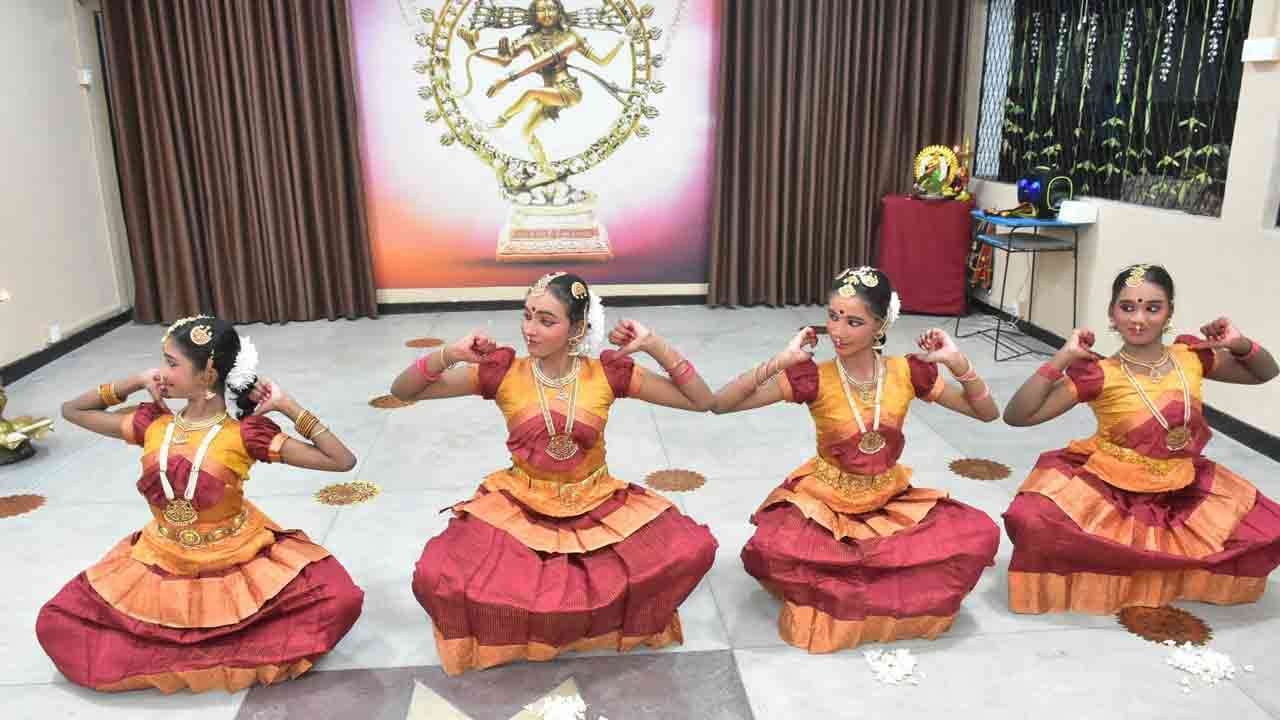 நாட்டியப் பயிற்சி கலையரங்கம்...