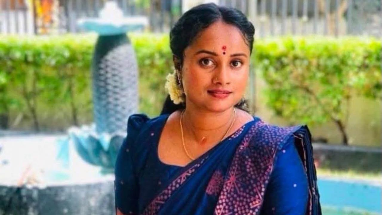 யாழ். பல்கலைக்கழக இசைத்துறை மாணவி நிரோஷினி அகால மரணம்