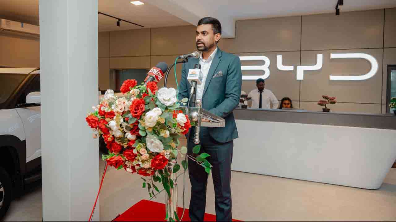 கிழக்கிலங்கையில் தடம் பதிக்கும் BYD: மட்டக்களப்பில் 9ஆவது புதிய காட்சியறை திறப்பு