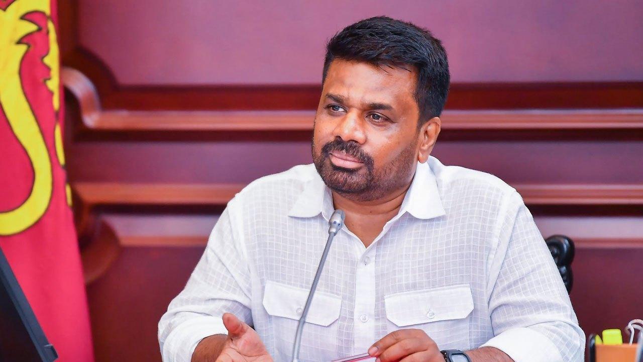 வீதி அபிவிருத்திப் பணிகளை உரிய காலத்தில் நிறைவு செய்ய ஜனாதிபதி பணிப்பு