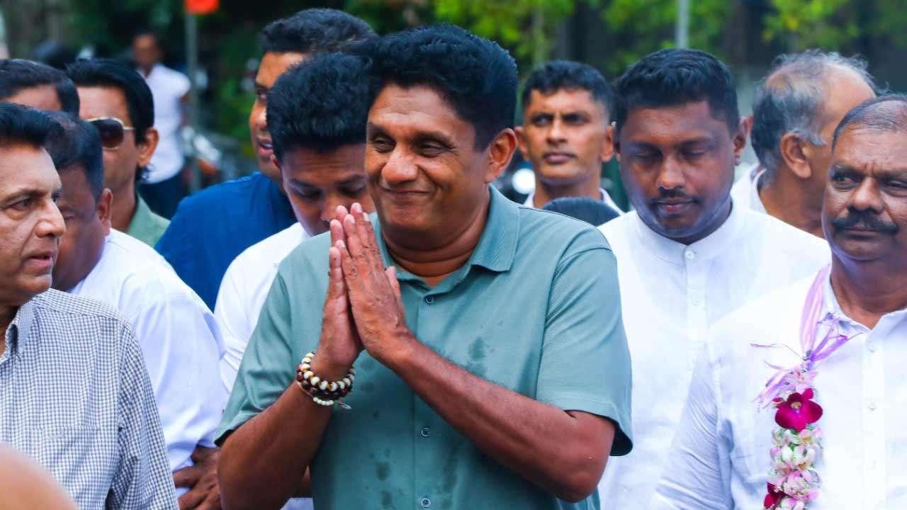 மக்கள் ஏமாற்றப்பட்டுள்ளனர்; சர்வாதிகாரத்தை நோக்கி நகரும் அரசாங்கம்