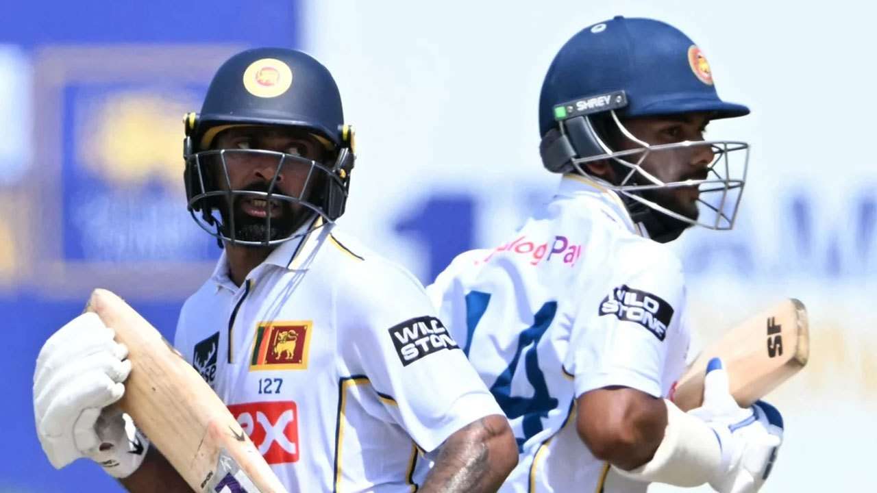 இலங்கை அணி முதலாவது இன்னிங்ஸில் 284/10